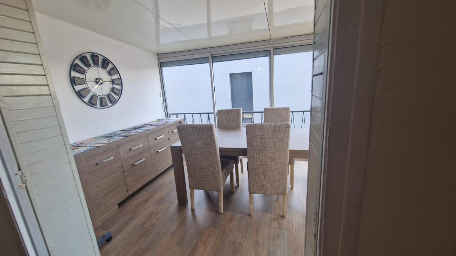 Appartement En Bord De Plage - A 50 M De La Mer Canet-en-Roussillon Buitenkant foto